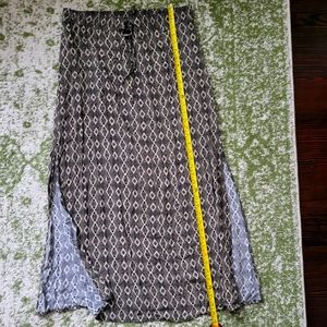 AB Studio Size XL Skirt